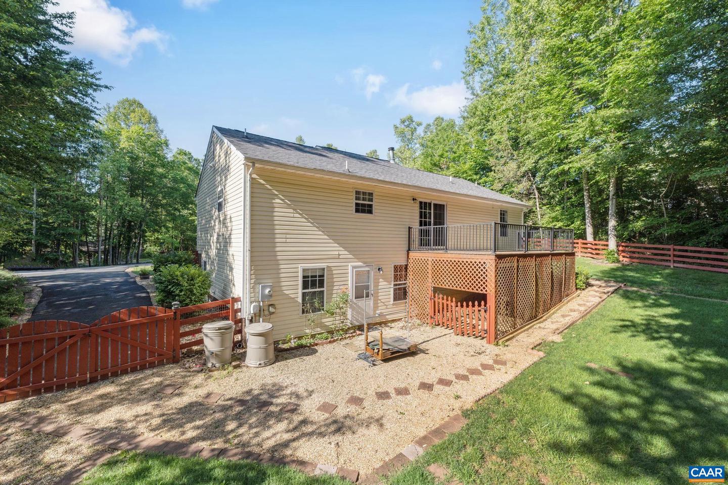 10 RIVER RIDGE DR, PALMYRA, Virginia 22963, 3 Bedrooms Bedrooms, ,2 BathroomsBathrooms,Residential,For sale,10 RIVER RIDGE DR,665402 MLS # 665402