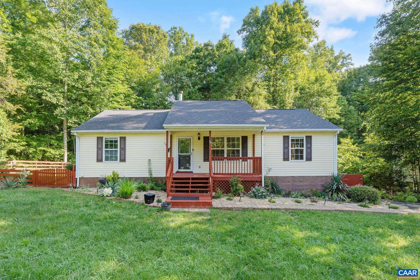 10 RIVER RIDGE DR, PALMYRA, Virginia 22963, 3 Bedrooms Bedrooms, ,2 BathroomsBathrooms,Residential,For sale,10 RIVER RIDGE DR,665402 MLS # 665402