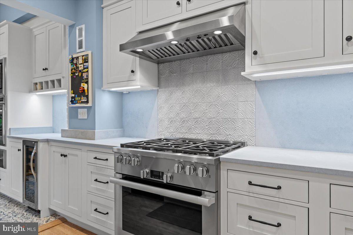 2840 27TH ST NW, WASHINGTON, District Of Columbia 20008, 4 Bedrooms Bedrooms, ,3 BathroomsBathrooms,Residential,For sale,2840 27TH ST NW,DCDC2204276 MLS # DCDC2204276