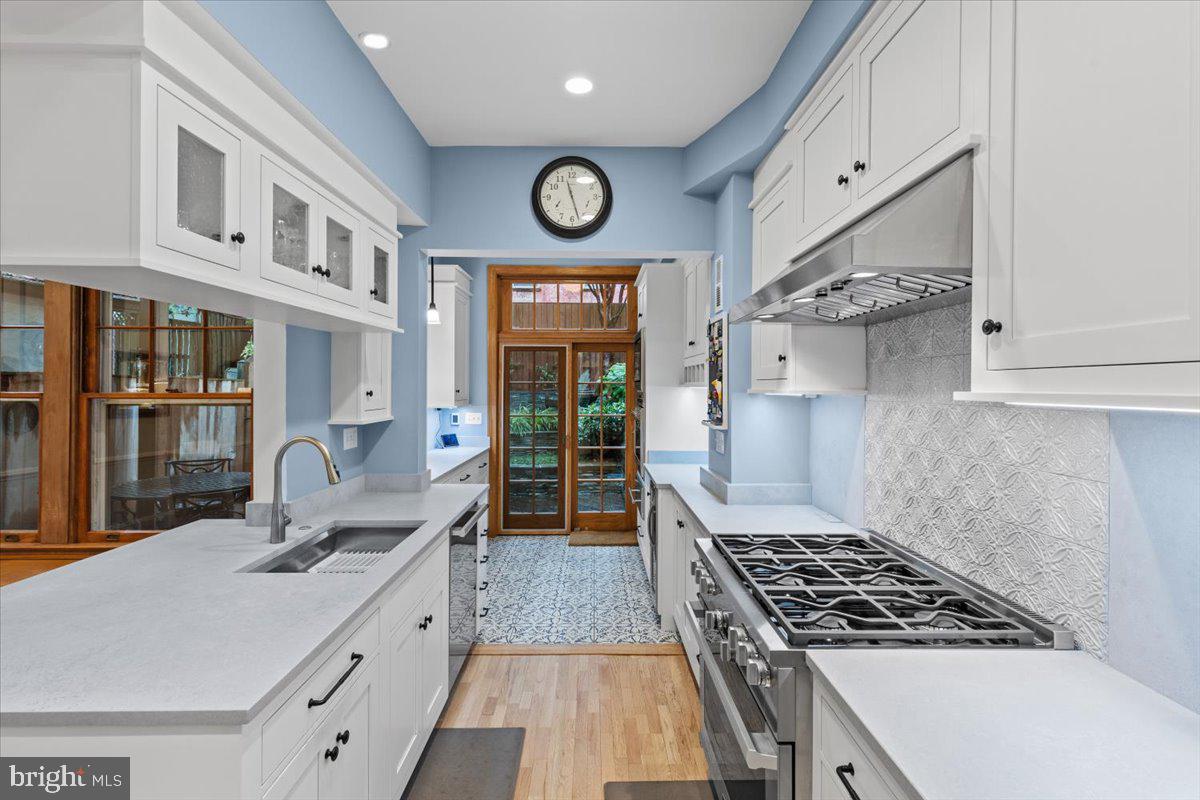 2840 27TH ST NW, WASHINGTON, District Of Columbia 20008, 4 Bedrooms Bedrooms, ,3 BathroomsBathrooms,Residential,For sale,2840 27TH ST NW,DCDC2204276 MLS # DCDC2204276