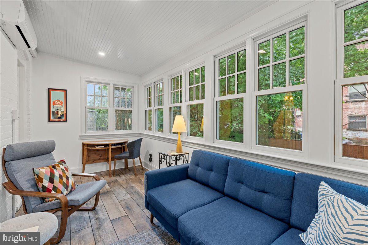 2840 27TH ST NW, WASHINGTON, District Of Columbia 20008, 4 Bedrooms Bedrooms, ,3 BathroomsBathrooms,Residential,For sale,2840 27TH ST NW,DCDC2204276 MLS # DCDC2204276