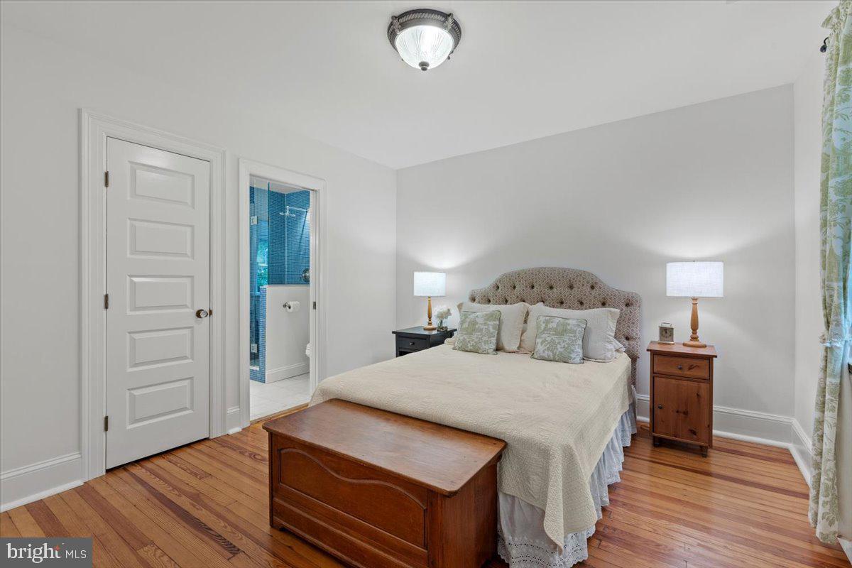 2840 27TH ST NW, WASHINGTON, District Of Columbia 20008, 4 Bedrooms Bedrooms, ,3 BathroomsBathrooms,Residential,For sale,2840 27TH ST NW,DCDC2204276 MLS # DCDC2204276