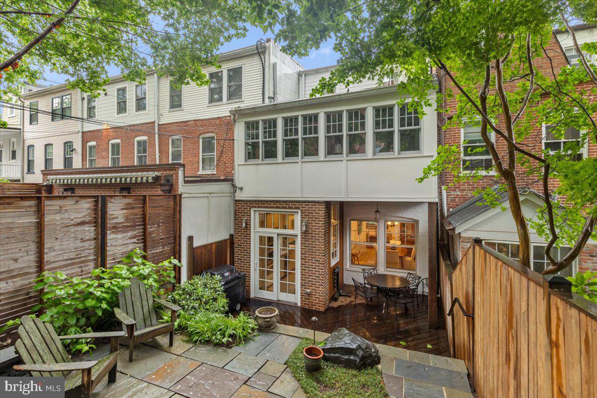 2840 27TH ST NW, WASHINGTON, District Of Columbia 20008, 4 Bedrooms Bedrooms, ,3 BathroomsBathrooms,Residential,For sale,2840 27TH ST NW,DCDC2204276 MLS # DCDC2204276