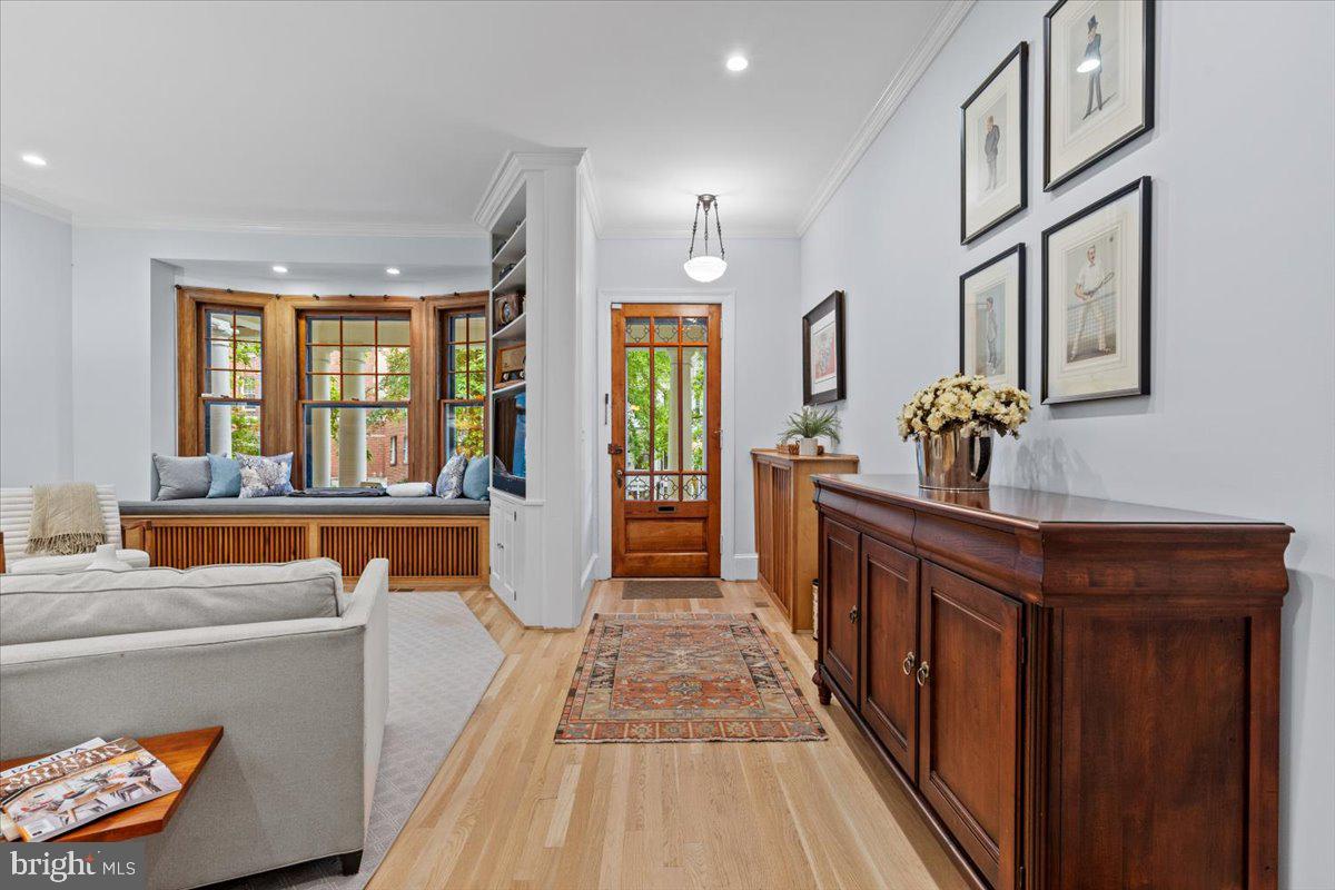 2840 27TH ST NW, WASHINGTON, District Of Columbia 20008, 4 Bedrooms Bedrooms, ,3 BathroomsBathrooms,Residential,For sale,2840 27TH ST NW,DCDC2204276 MLS # DCDC2204276