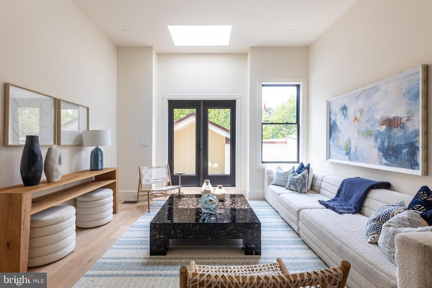 441 Q ST NW #2, WASHINGTON, District Of Columbia 20002, 3 Bedrooms Bedrooms, ,3 BathroomsBathrooms,Residential,For sale,441 Q ST NW #2,DCDC2204284 MLS # DCDC2204284