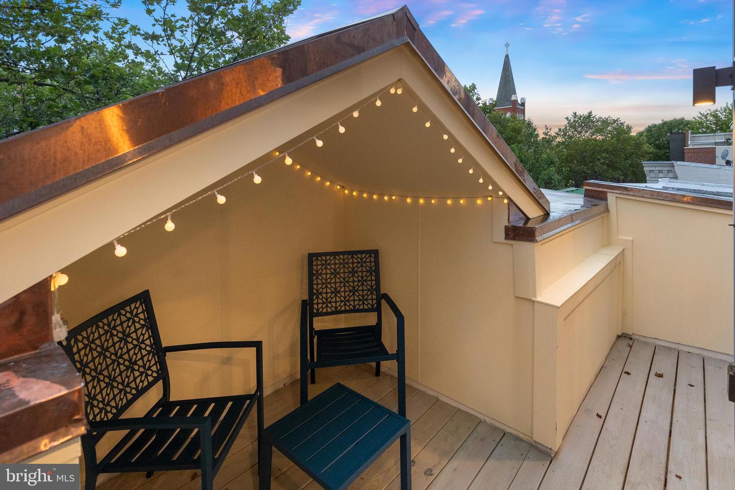 441 Q ST NW #2, WASHINGTON, District Of Columbia 20002, 3 Bedrooms Bedrooms, ,3 BathroomsBathrooms,Residential,For sale,441 Q ST NW #2,DCDC2204284 MLS # DCDC2204284
