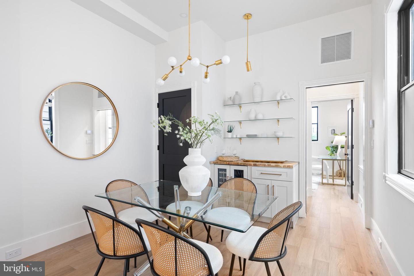441 Q ST NW #2, WASHINGTON, District Of Columbia 20002, 3 Bedrooms Bedrooms, ,3 BathroomsBathrooms,Residential,For sale,441 Q ST NW #2,DCDC2204284 MLS # DCDC2204284