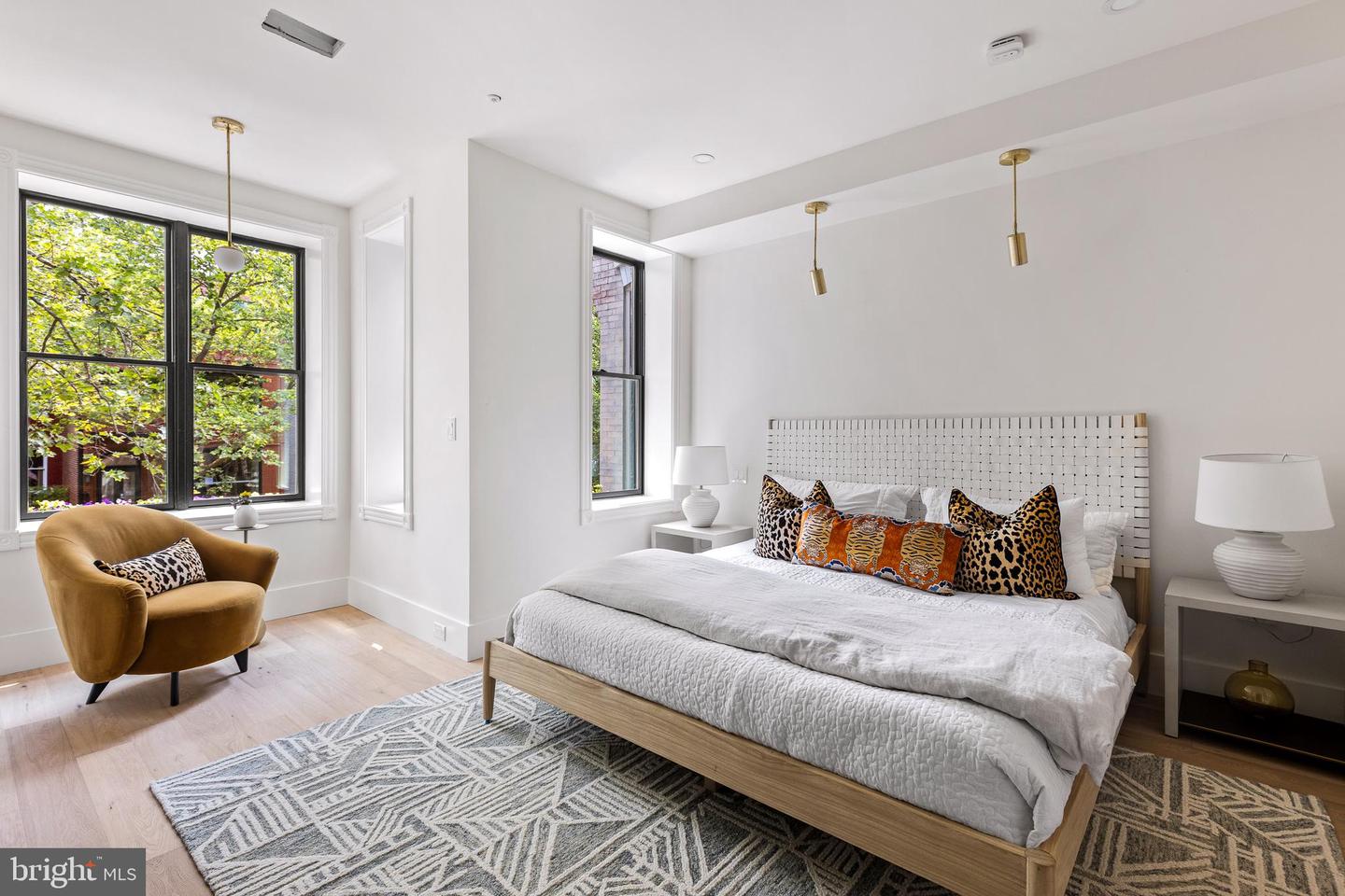 441 Q ST NW #2, WASHINGTON, District Of Columbia 20002, 3 Bedrooms Bedrooms, ,3 BathroomsBathrooms,Residential,For sale,441 Q ST NW #2,DCDC2204284 MLS # DCDC2204284