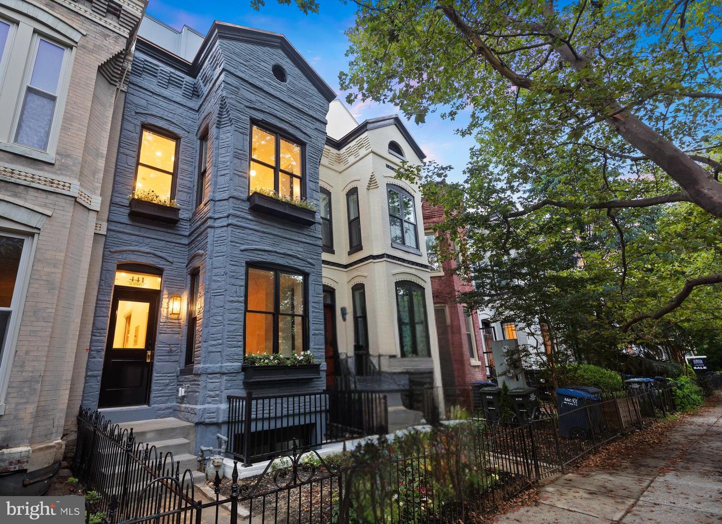 441 Q ST NW #2, WASHINGTON, District Of Columbia 20002, 3 Bedrooms Bedrooms, ,3 BathroomsBathrooms,Residential,For sale,441 Q ST NW #2,DCDC2204284 MLS # DCDC2204284