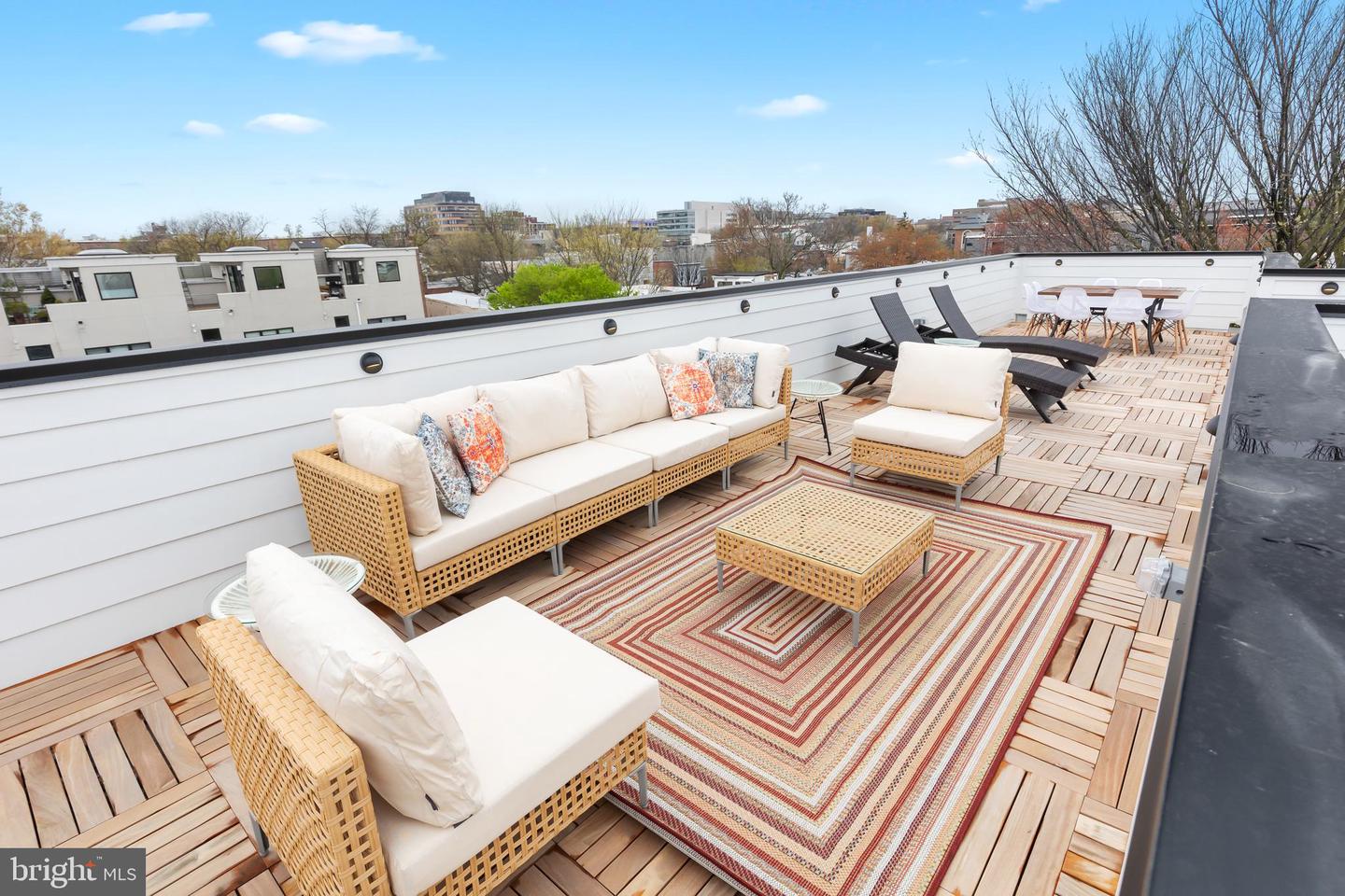 441 Q ST NW #2, WASHINGTON, District Of Columbia 20002, 3 Bedrooms Bedrooms, ,3 BathroomsBathrooms,Residential,For sale,441 Q ST NW #2,DCDC2204284 MLS # DCDC2204284