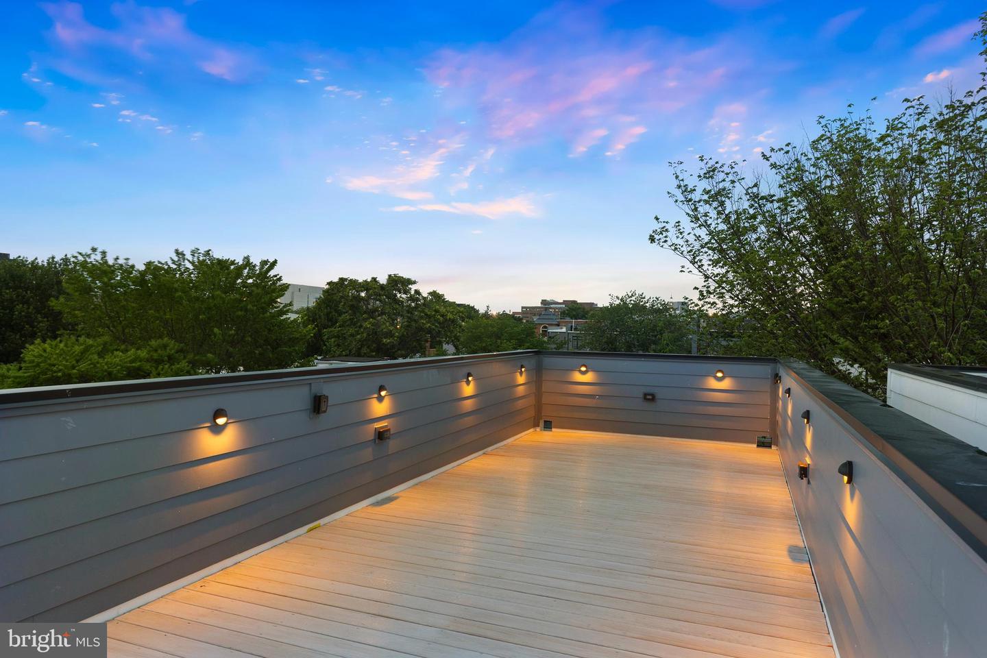 441 Q ST NW #2, WASHINGTON, District Of Columbia 20002, 3 Bedrooms Bedrooms, ,3 BathroomsBathrooms,Residential,For sale,441 Q ST NW #2,DCDC2204284 MLS # DCDC2204284