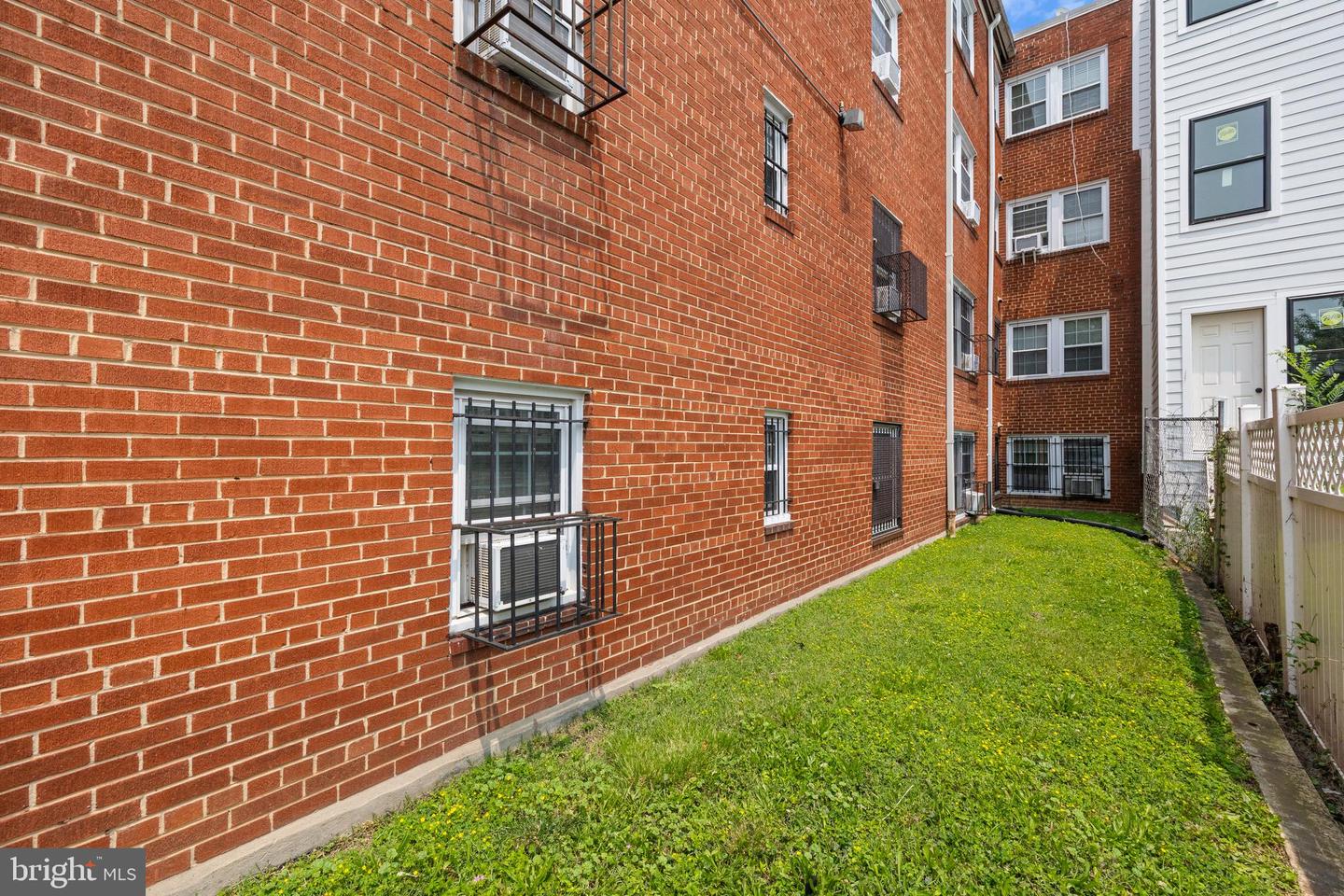 3128 SHERMAN AVE NW #9, WASHINGTON, District Of Columbia 20010, 2 Bedrooms Bedrooms, ,1 BathroomBathrooms,Residential,For sale,3128 SHERMAN AVE NW #9,DCDC2204360 MLS # DCDC2204360