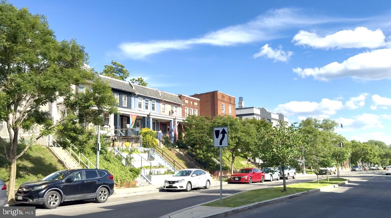 3128 SHERMAN AVE NW #9, WASHINGTON, District Of Columbia 20010, 2 Bedrooms Bedrooms, ,1 BathroomBathrooms,Residential,For sale,3128 SHERMAN AVE NW #9,DCDC2204360 MLS # DCDC2204360