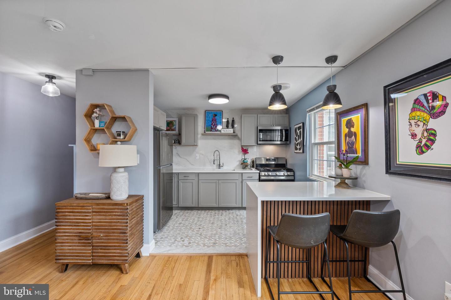 3128 SHERMAN AVE NW #9, WASHINGTON, District Of Columbia 20010, 2 Bedrooms Bedrooms, ,1 BathroomBathrooms,Residential,For sale,3128 SHERMAN AVE NW #9,DCDC2204360 MLS # DCDC2204360