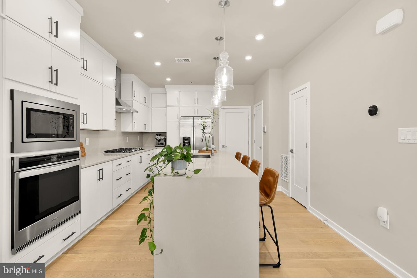7458 BACKETT WOOD TER #401, MCLEAN, Virginia 22102, 3 Bedrooms Bedrooms, ,2 BathroomsBathrooms,Residential,For sale,7458 BACKETT WOOD TER #401,VAFX2245946 MLS # VAFX2245946