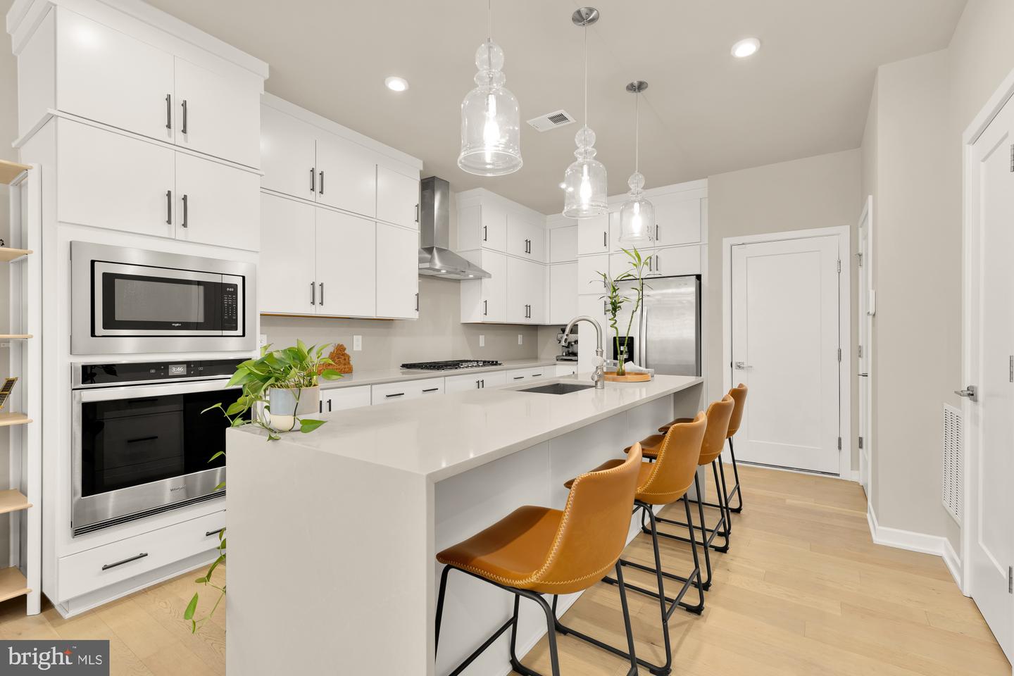 7458 BACKETT WOOD TER #401, MCLEAN, Virginia 22102, 3 Bedrooms Bedrooms, ,2 BathroomsBathrooms,Residential,For sale,7458 BACKETT WOOD TER #401,VAFX2245946 MLS # VAFX2245946