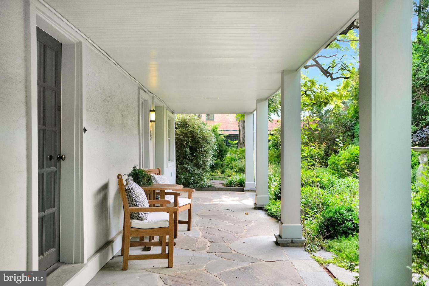 323 N PATRICK ST, ALEXANDRIA, Virginia 22314, 3 Bedrooms Bedrooms, ,2 BathroomsBathrooms,Residential,For sale,323 N PATRICK ST,VAAX2046210 MLS # VAAX2046210