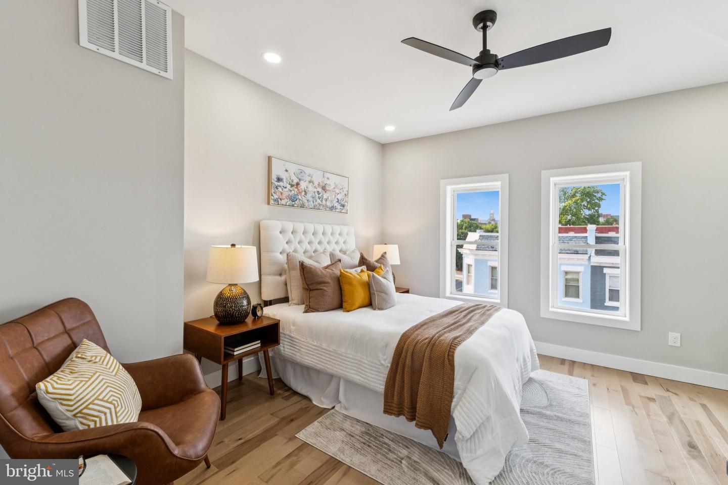 344 ELM ST NW, WASHINGTON, District Of Columbia 20001, 3 Bedrooms Bedrooms, ,2 BathroomsBathrooms,Residential,For sale,344 ELM ST NW,DCDC2204494 MLS # DCDC2204494