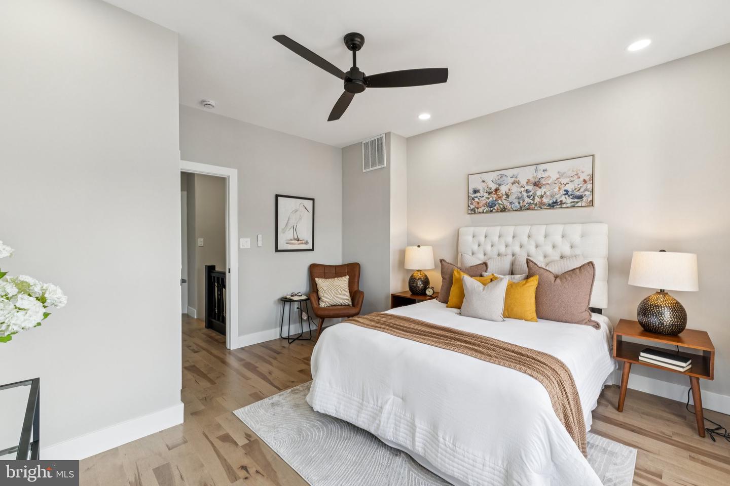 344 ELM ST NW, WASHINGTON, District Of Columbia 20001, 3 Bedrooms Bedrooms, ,2 BathroomsBathrooms,Residential,For sale,344 ELM ST NW,DCDC2204494 MLS # DCDC2204494