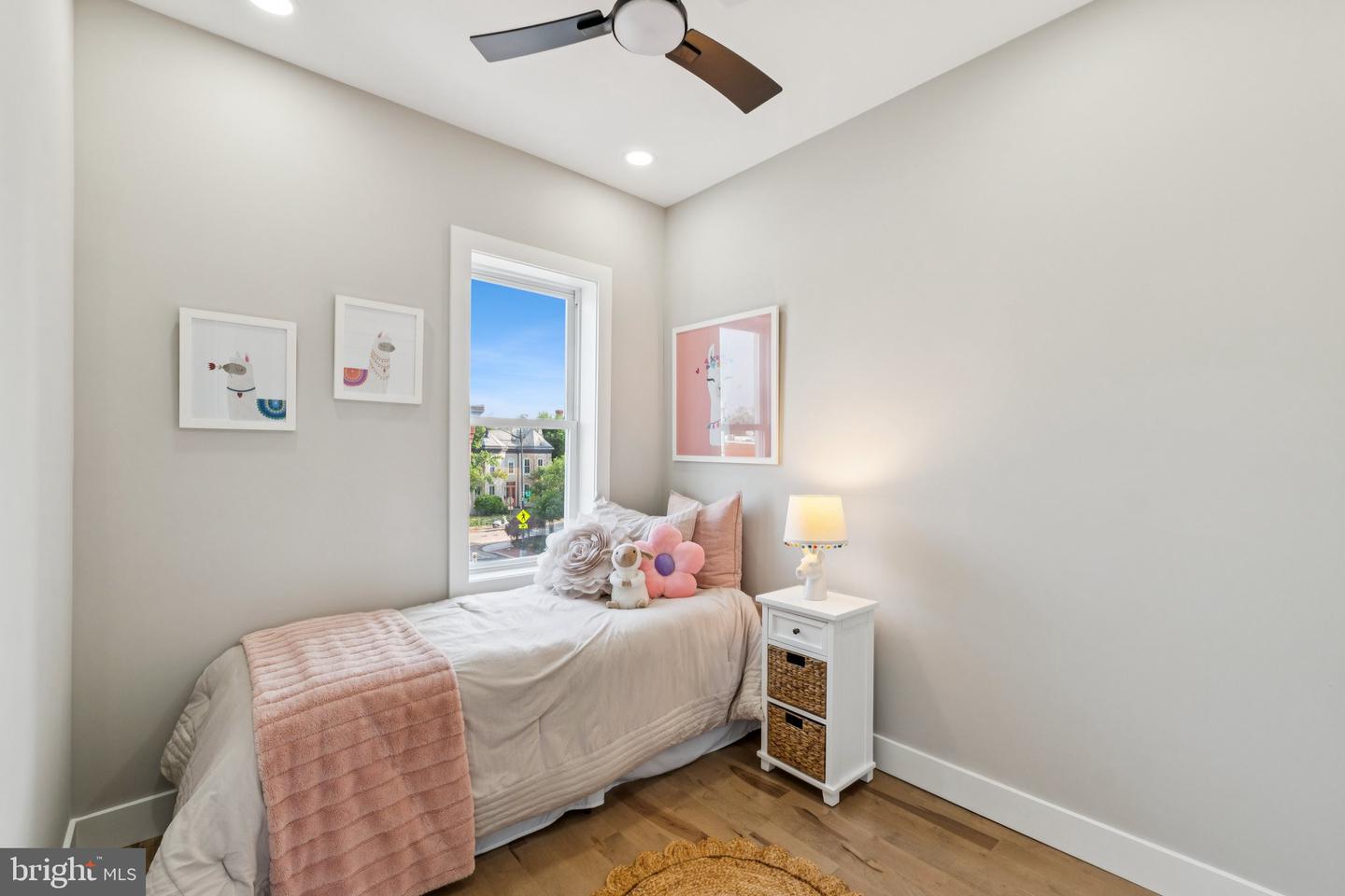 344 ELM ST NW, WASHINGTON, District Of Columbia 20001, 3 Bedrooms Bedrooms, ,2 BathroomsBathrooms,Residential,For sale,344 ELM ST NW,DCDC2204494 MLS # DCDC2204494
