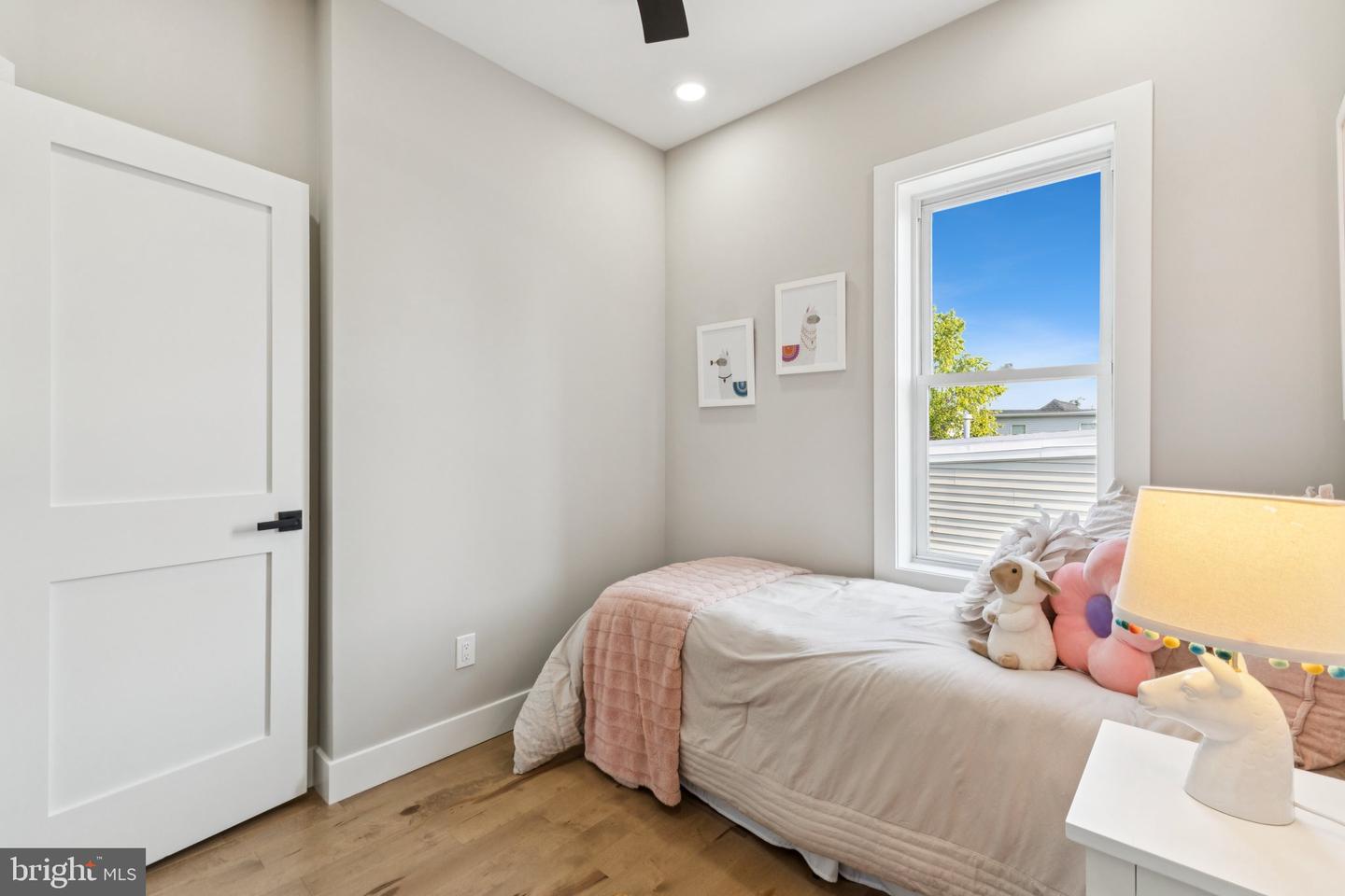344 ELM ST NW, WASHINGTON, District Of Columbia 20001, 3 Bedrooms Bedrooms, ,2 BathroomsBathrooms,Residential,For sale,344 ELM ST NW,DCDC2204494 MLS # DCDC2204494