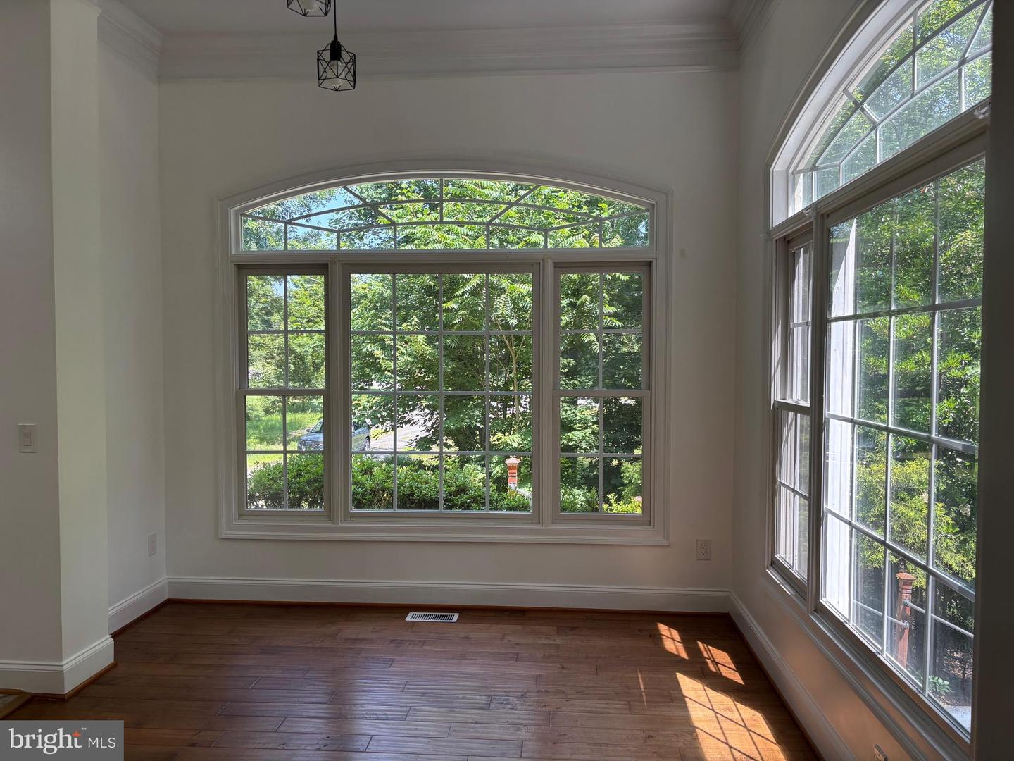 1811 CHERRY HILL RD, DUMFRIES, Virginia 22026, 3 Bedrooms Bedrooms, ,2 BathroomsBathrooms,Residential,For sale,1811 CHERRY HILL RD,VAPW2096476 MLS # VAPW2096476
