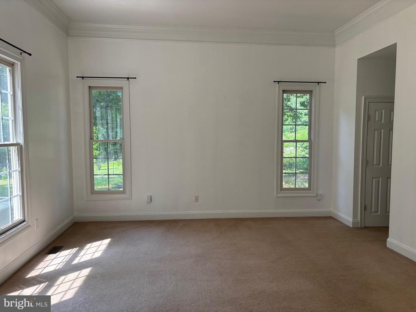 1811 CHERRY HILL RD, DUMFRIES, Virginia 22026, 3 Bedrooms Bedrooms, ,2 BathroomsBathrooms,Residential,For sale,1811 CHERRY HILL RD,VAPW2096476 MLS # VAPW2096476
