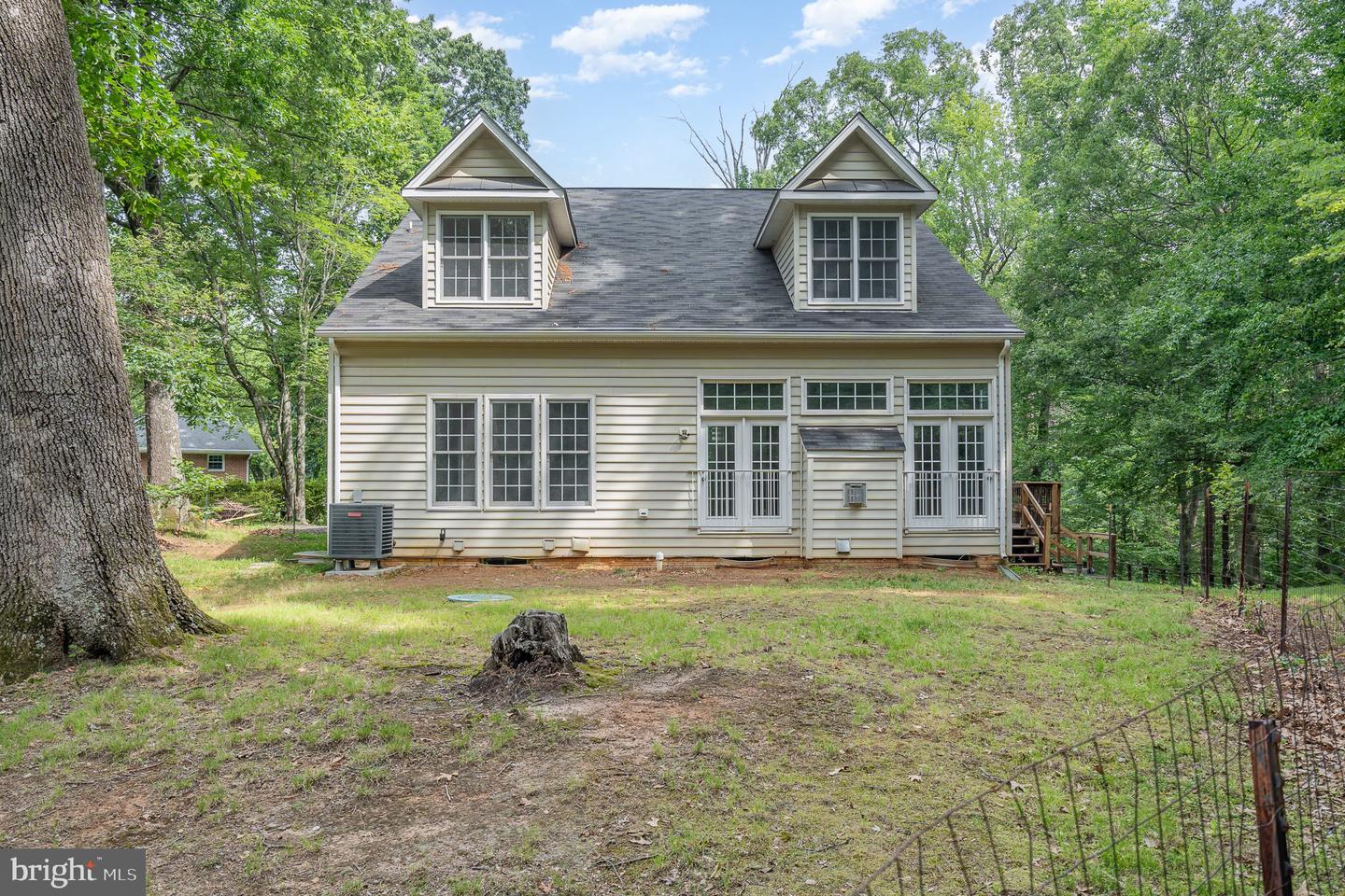 1811 CHERRY HILL RD, DUMFRIES, Virginia 22026, 3 Bedrooms Bedrooms, ,2 BathroomsBathrooms,Residential,For sale,1811 CHERRY HILL RD,VAPW2096476 MLS # VAPW2096476