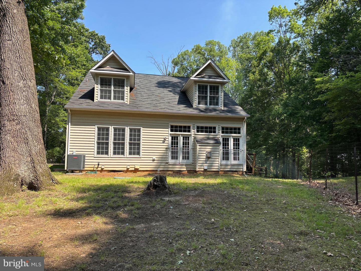 1811 CHERRY HILL RD, DUMFRIES, Virginia 22026, 3 Bedrooms Bedrooms, ,2 BathroomsBathrooms,Residential,For sale,1811 CHERRY HILL RD,VAPW2096476 MLS # VAPW2096476