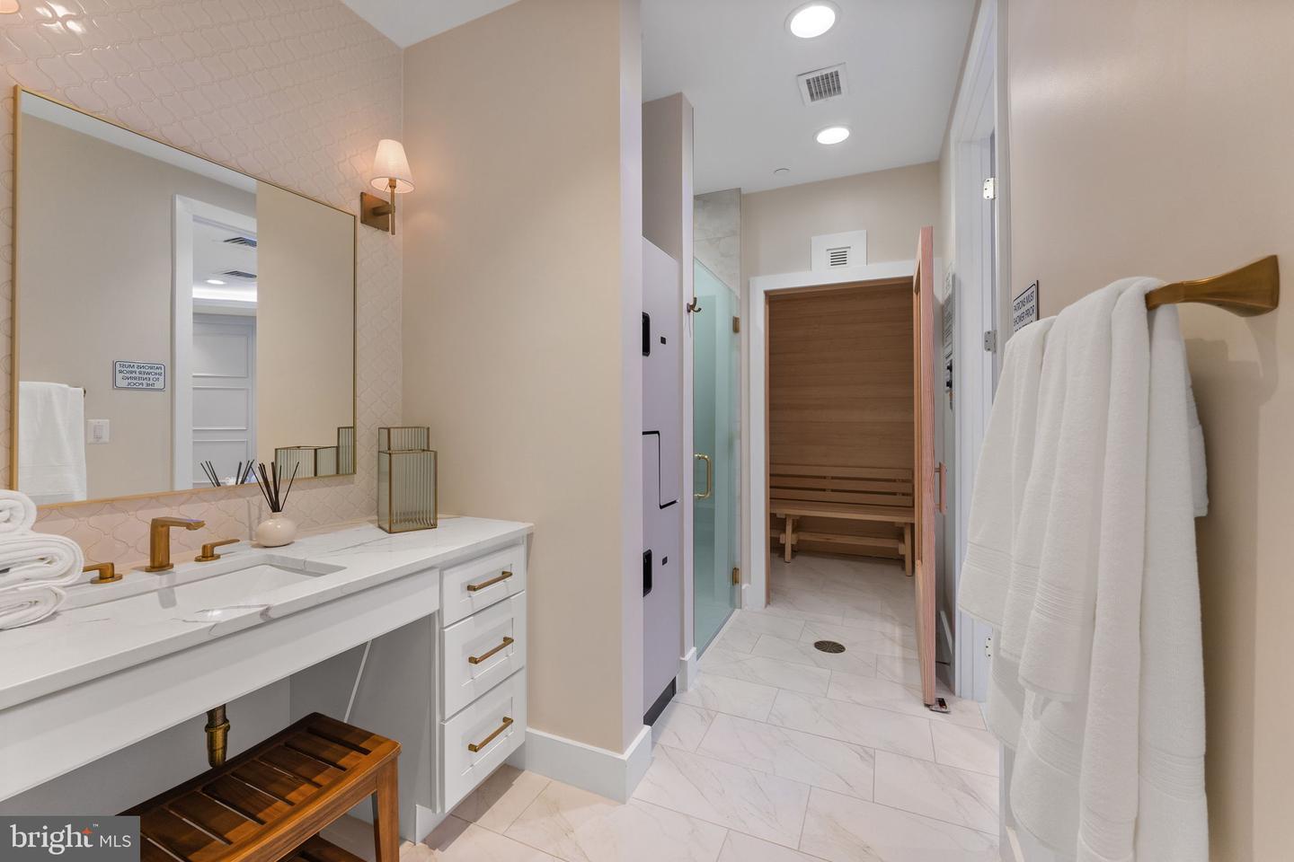 1632 CHAIN BRIDGE RD, MCLEAN, Virginia 22101, 4 Bedrooms Bedrooms, ,3 BathroomsBathrooms,Residential,For sale,1632 CHAIN BRIDGE RD,VAFX2246048 MLS # VAFX2246048