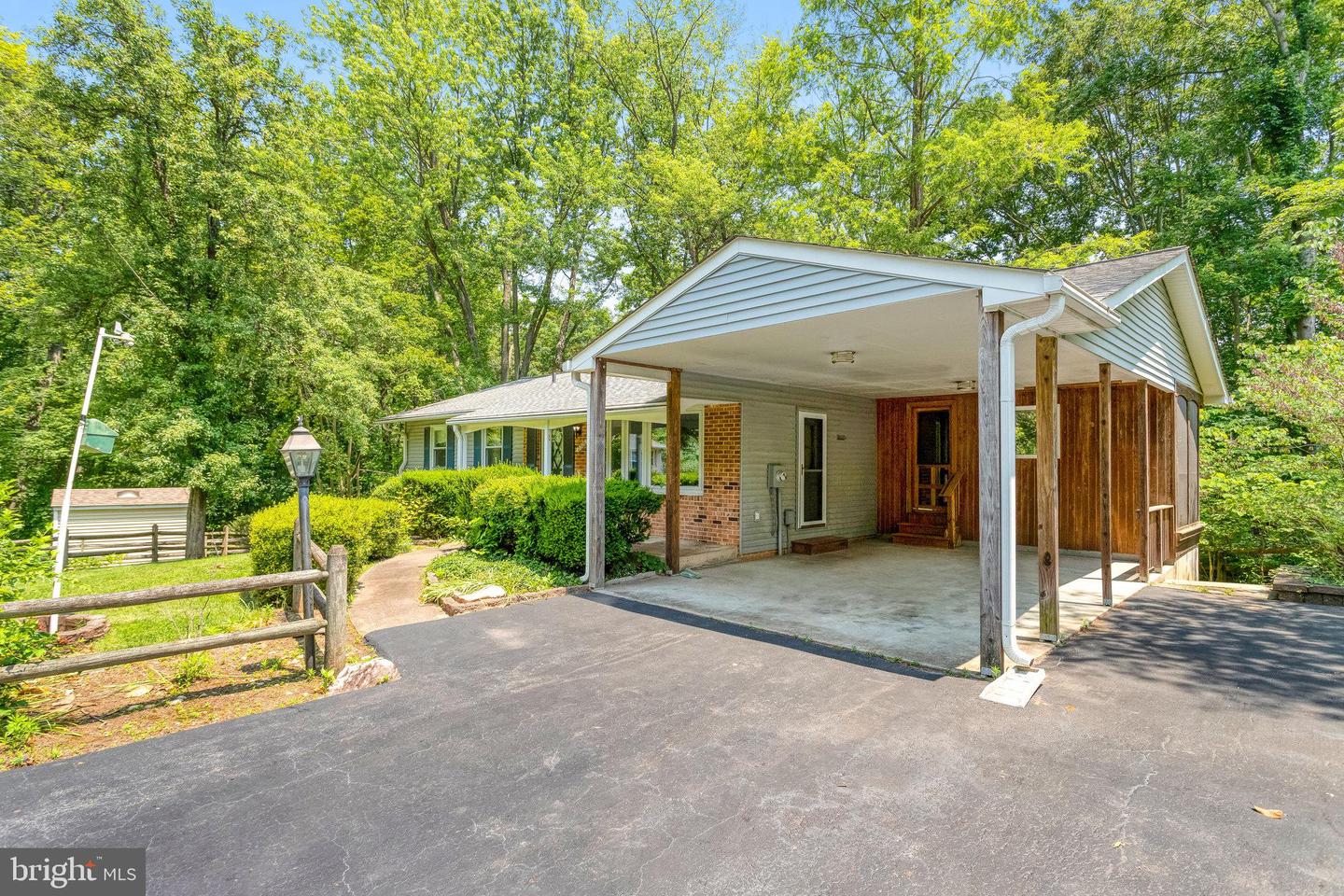 2306 MARLINE CT, WOODBRIDGE, Virginia 22192, 4 Bedrooms Bedrooms, ,3 BathroomsBathrooms,Residential,For sale,2306 MARLINE CT,VAPW2096490 MLS # VAPW2096490