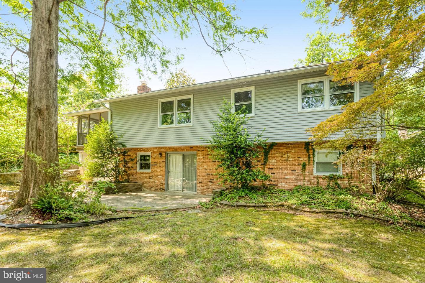 2306 MARLINE CT, WOODBRIDGE, Virginia 22192, 4 Bedrooms Bedrooms, ,3 BathroomsBathrooms,Residential,For sale,2306 MARLINE CT,VAPW2096490 MLS # VAPW2096490