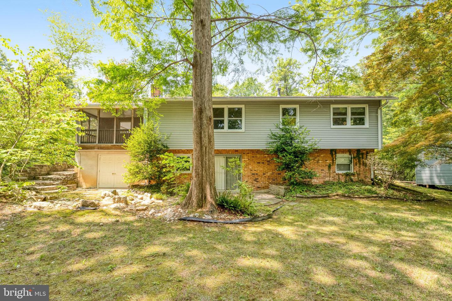 2306 MARLINE CT, WOODBRIDGE, Virginia 22192, 4 Bedrooms Bedrooms, ,3 BathroomsBathrooms,Residential,For sale,2306 MARLINE CT,VAPW2096490 MLS # VAPW2096490