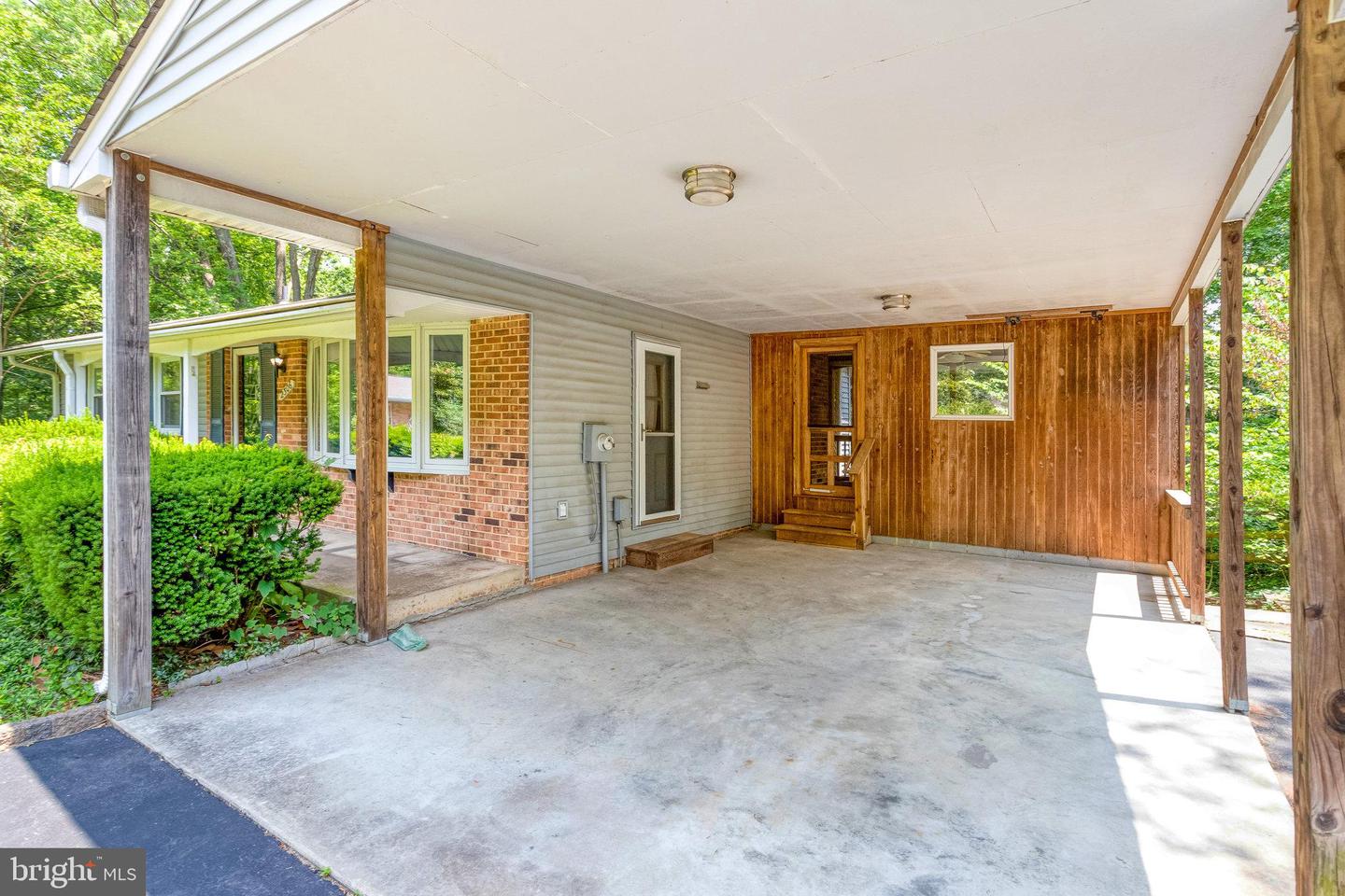 2306 MARLINE CT, WOODBRIDGE, Virginia 22192, 4 Bedrooms Bedrooms, ,3 BathroomsBathrooms,Residential,For sale,2306 MARLINE CT,VAPW2096490 MLS # VAPW2096490
