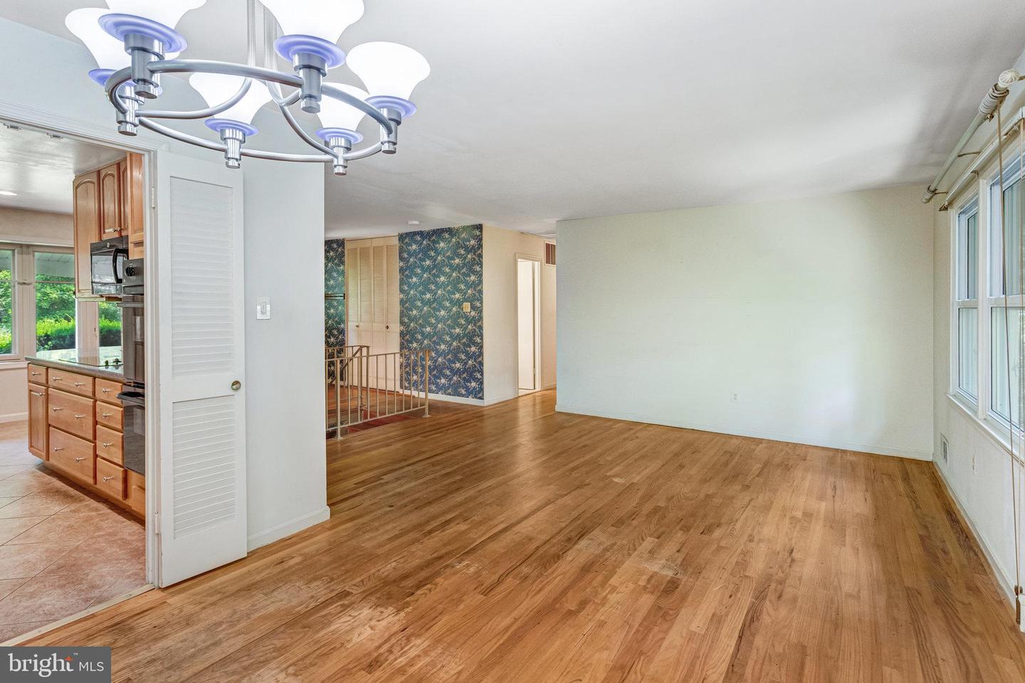 2306 MARLINE CT, WOODBRIDGE, Virginia 22192, 4 Bedrooms Bedrooms, ,3 BathroomsBathrooms,Residential,For sale,2306 MARLINE CT,VAPW2096490 MLS # VAPW2096490