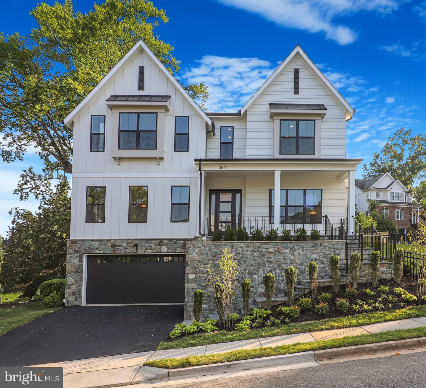 3514 N POTOMAC ST, ARLINGTON, Virginia 22213, 6 Bedrooms Bedrooms, ,5 BathroomsBathrooms,Residential,For sale,3514 N POTOMAC ST,VAAR2058856 MLS # VAAR2058856