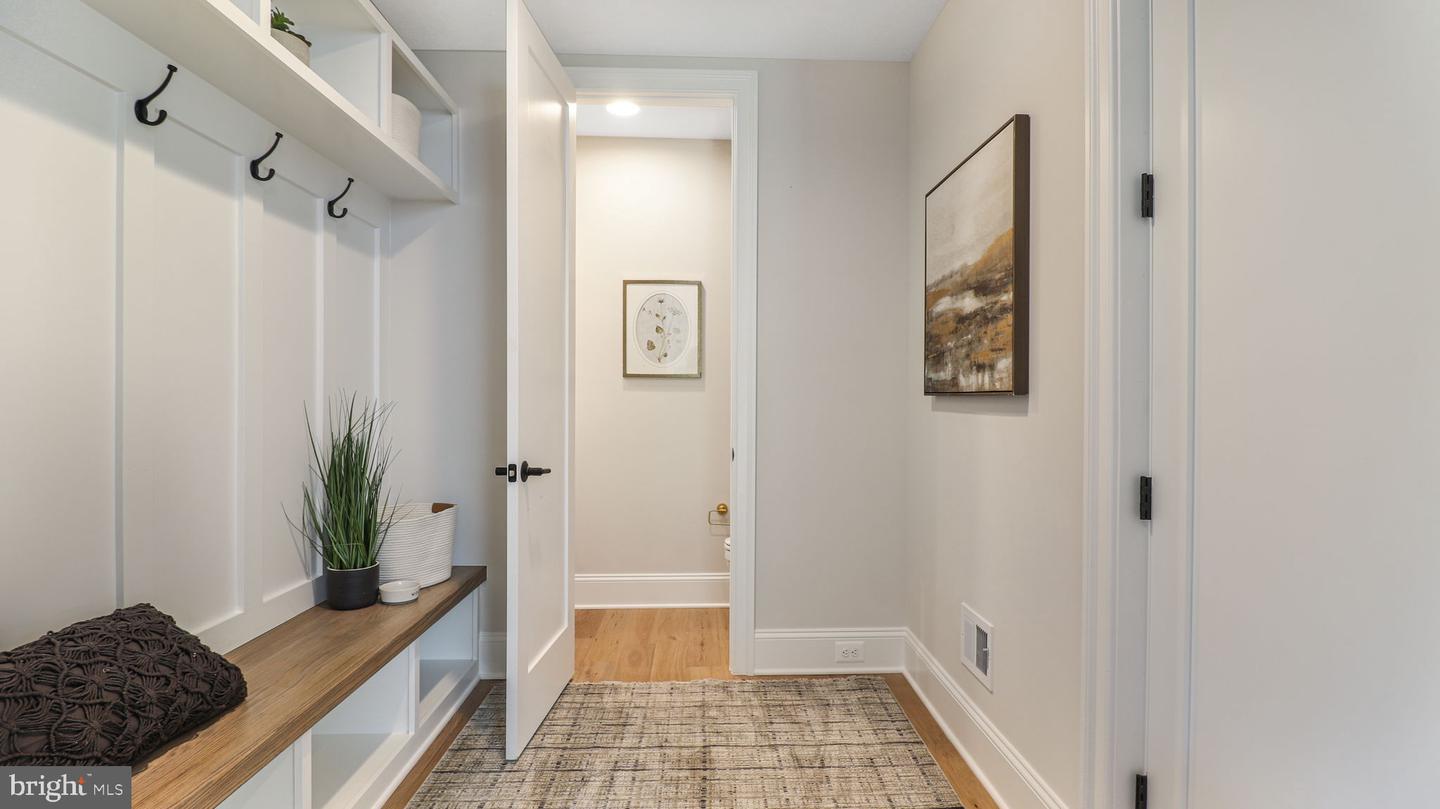 3514 N POTOMAC ST, ARLINGTON, Virginia 22213, 6 Bedrooms Bedrooms, ,5 BathroomsBathrooms,Residential,For sale,3514 N POTOMAC ST,VAAR2058856 MLS # VAAR2058856