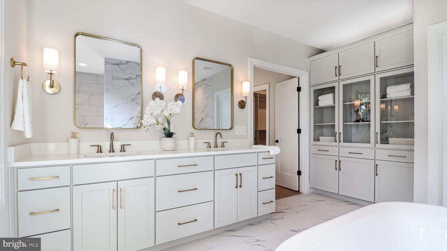 3514 N POTOMAC ST, ARLINGTON, Virginia 22213, 6 Bedrooms Bedrooms, ,5 BathroomsBathrooms,Residential,For sale,3514 N POTOMAC ST,VAAR2058856 MLS # VAAR2058856