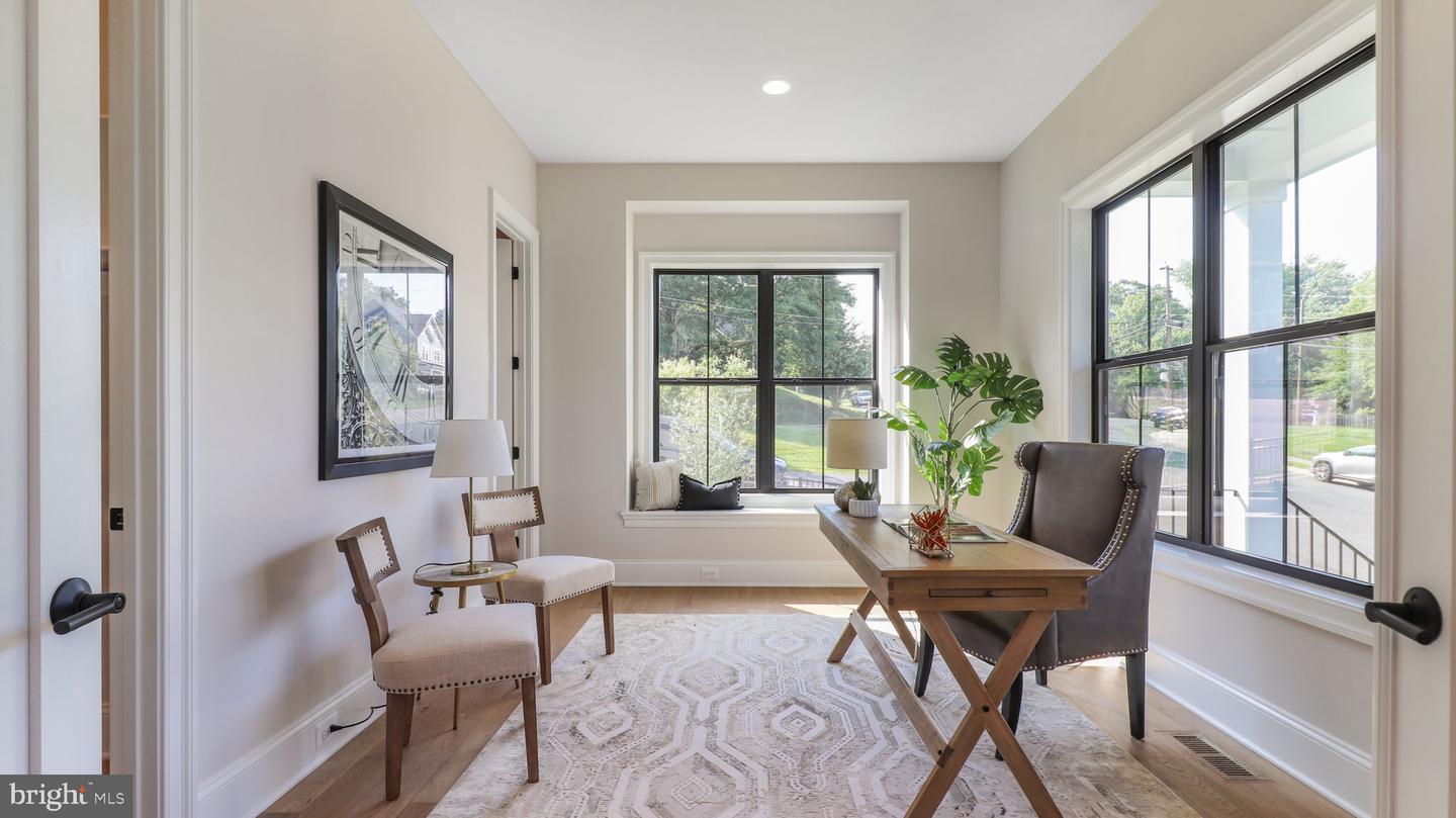 3514 N POTOMAC ST, ARLINGTON, Virginia 22213, 6 Bedrooms Bedrooms, ,5 BathroomsBathrooms,Residential,For sale,3514 N POTOMAC ST,VAAR2058856 MLS # VAAR2058856
