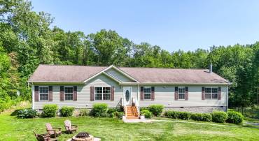 8349 SQUIRES LN, WARRENTON, Virginia 20187, 4 Bedrooms Bedrooms, ,2 BathroomsBathrooms,Residential,For sale,8349 SQUIRES LN,VAFQ2016962 MLS # VAFQ2016962