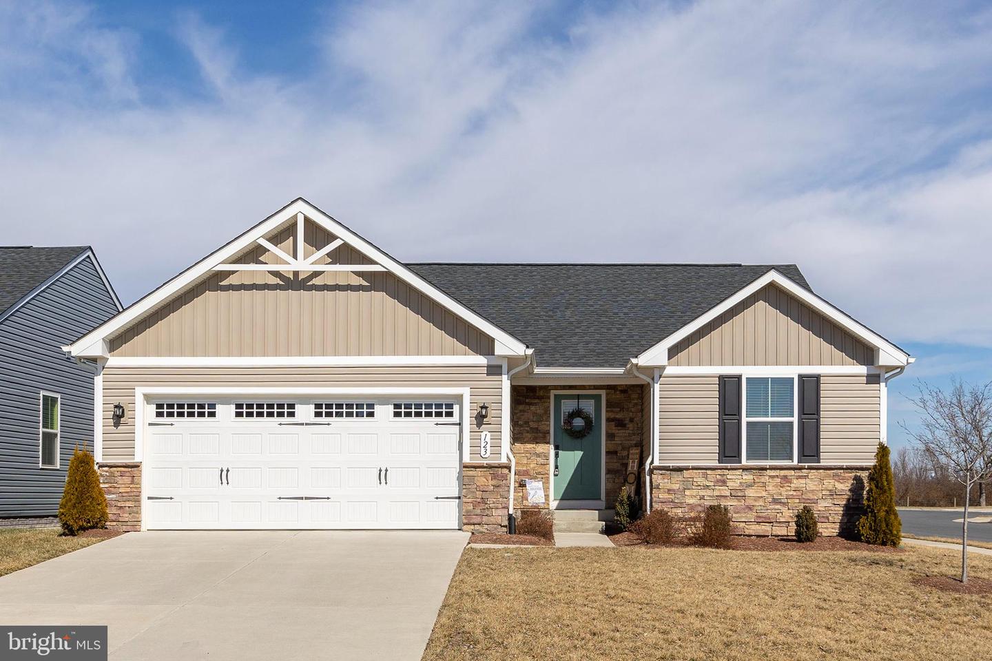 123 BUENA VISTA DR, STEPHENS CITY, Virginia 22655, 3 Bedrooms Bedrooms, ,3 BathroomsBathrooms,Residential,For sale,123 BUENA VISTA DR,VAFV2034726 MLS # VAFV2034726