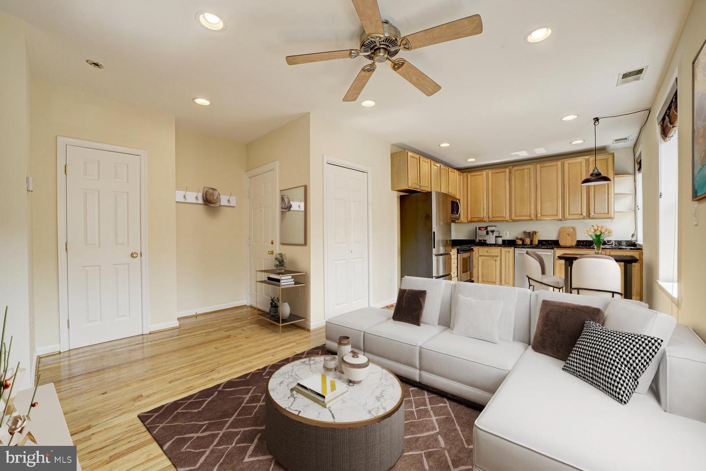 1030 FAIRMONT ST NW #204, WASHINGTON, District Of Columbia 20001, 2 Bedrooms Bedrooms, ,1 BathroomBathrooms,Residential,For sale,1030 FAIRMONT ST NW #204,DCDC2204486 MLS # DCDC2204486