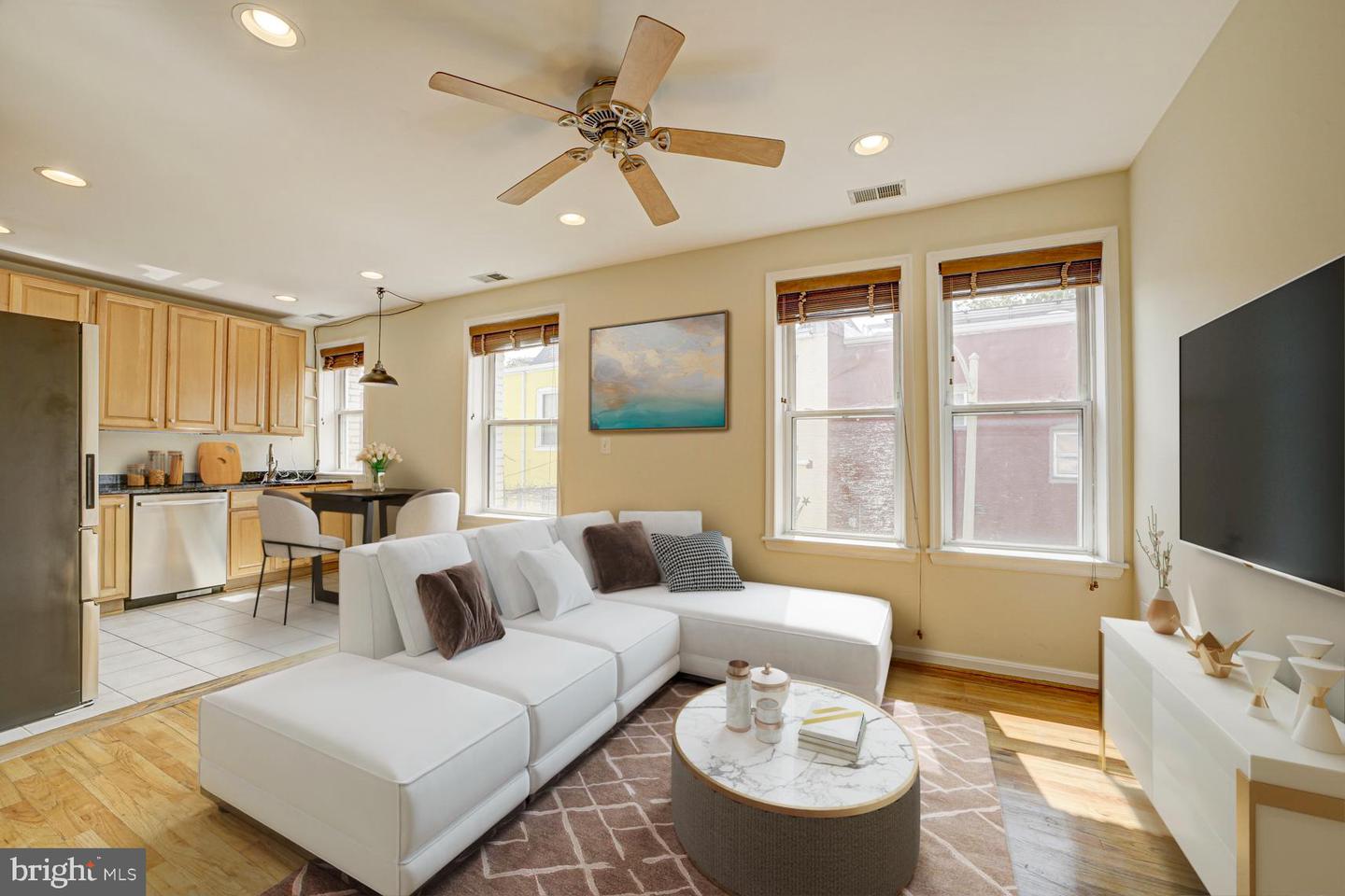 1030 FAIRMONT ST NW #204, WASHINGTON, District Of Columbia 20001, 2 Bedrooms Bedrooms, ,1 BathroomBathrooms,Residential,For sale,1030 FAIRMONT ST NW #204,DCDC2204486 MLS # DCDC2204486