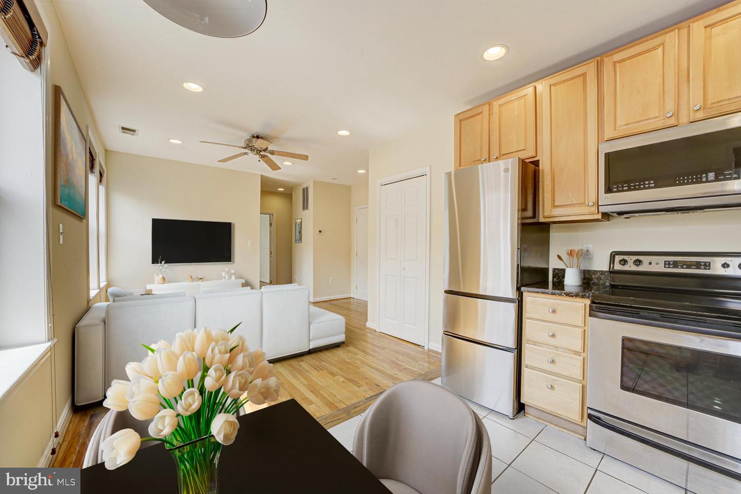 1030 FAIRMONT ST NW #204, WASHINGTON, District Of Columbia 20001, 2 Bedrooms Bedrooms, ,1 BathroomBathrooms,Residential,For sale,1030 FAIRMONT ST NW #204,DCDC2204486 MLS # DCDC2204486