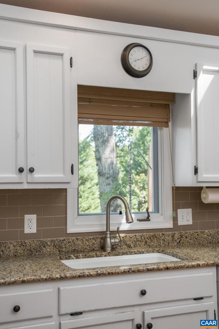 2034 BOBWHITE CT, CHARLOTTESVILLE, Virginia 22901, 4 Bedrooms Bedrooms, ,3 BathroomsBathrooms,Residential,For sale,2034 BOBWHITE CT,665455 MLS # 665455