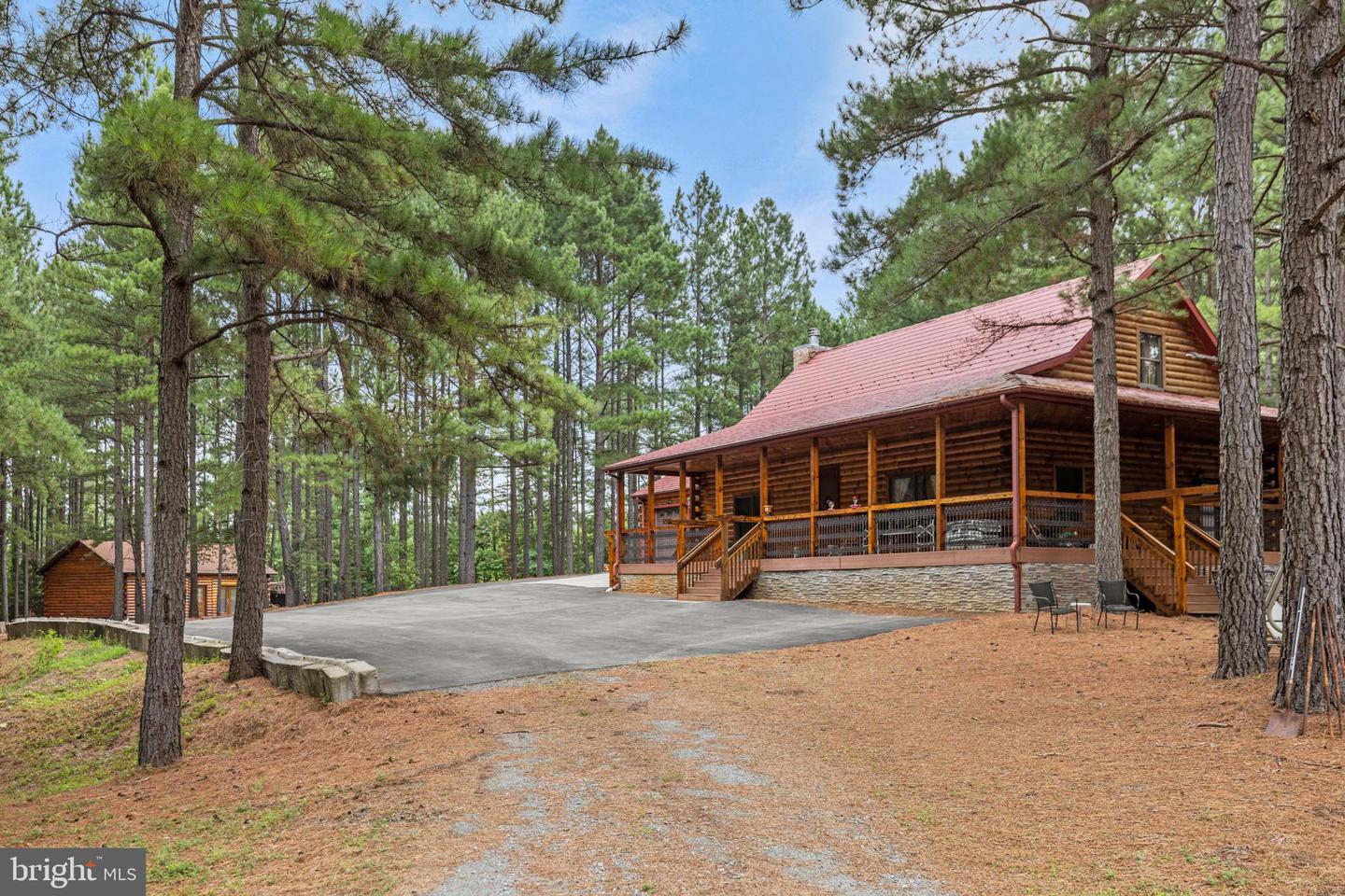 362 DELL PERKINS RD, LOUISA, Virginia 23093, 4 Bedrooms Bedrooms, ,3 BathroomsBathrooms,Residential,For sale,362 DELL PERKINS RD,VALA2007994 MLS # VALA2007994