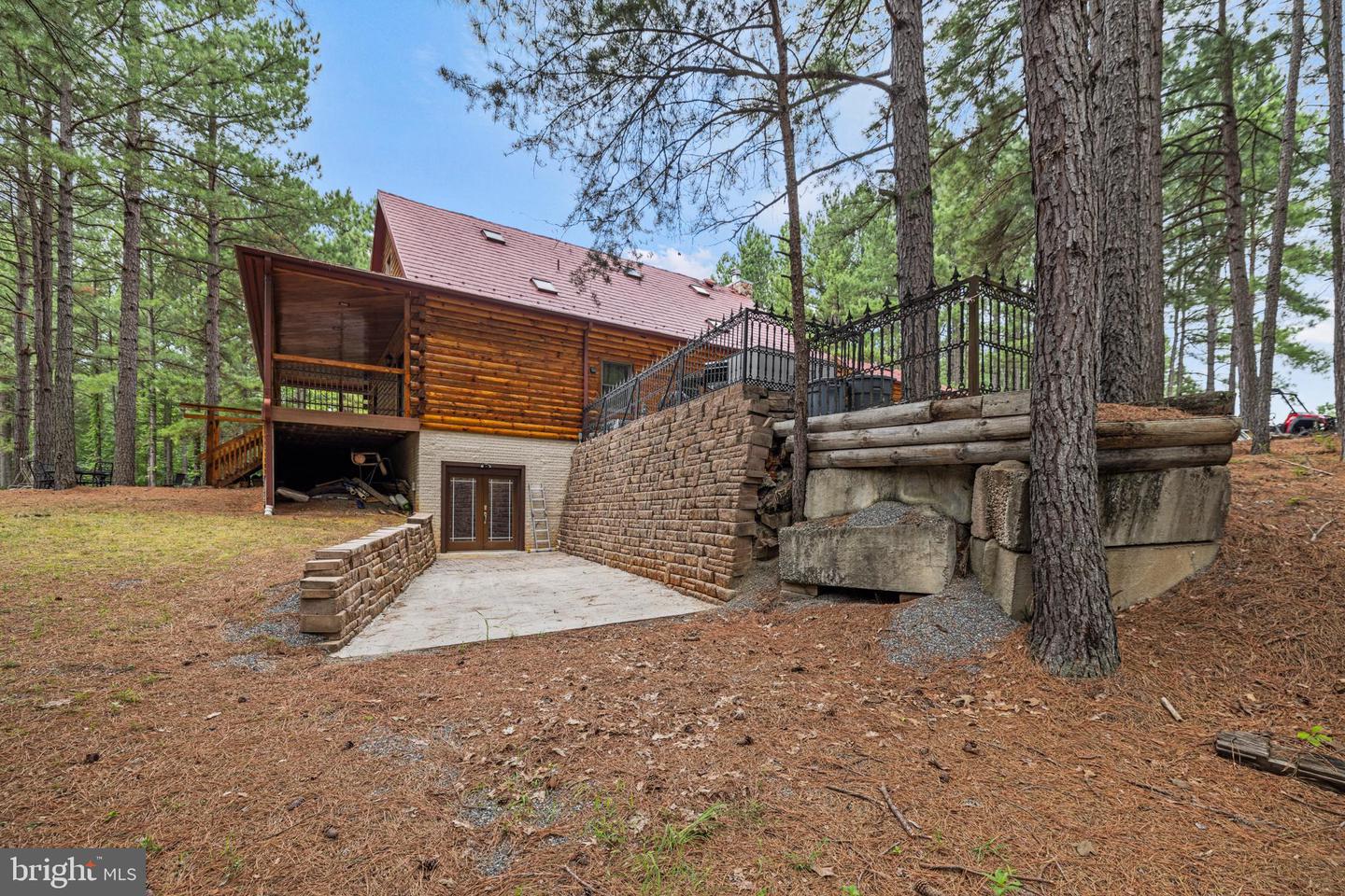 362 DELL PERKINS RD, LOUISA, Virginia 23093, 4 Bedrooms Bedrooms, ,3 BathroomsBathrooms,Residential,For sale,362 DELL PERKINS RD,VALA2007994 MLS # VALA2007994