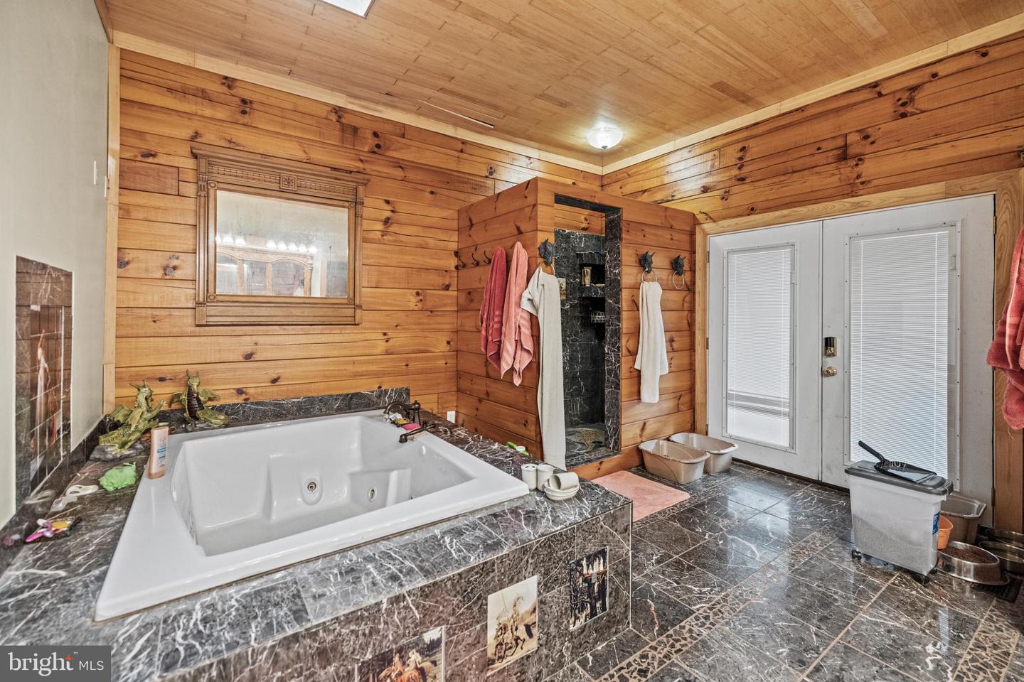 362 DELL PERKINS RD, LOUISA, Virginia 23093, 4 Bedrooms Bedrooms, ,3 BathroomsBathrooms,Residential,For sale,362 DELL PERKINS RD,VALA2007994 MLS # VALA2007994