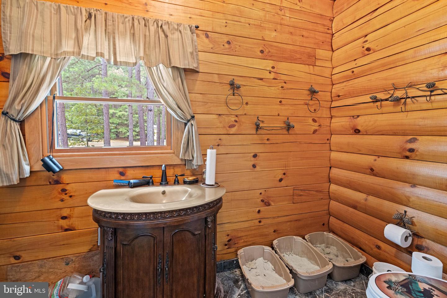 362 DELL PERKINS RD, LOUISA, Virginia 23093, 4 Bedrooms Bedrooms, ,3 BathroomsBathrooms,Residential,For sale,362 DELL PERKINS RD,VALA2007994 MLS # VALA2007994