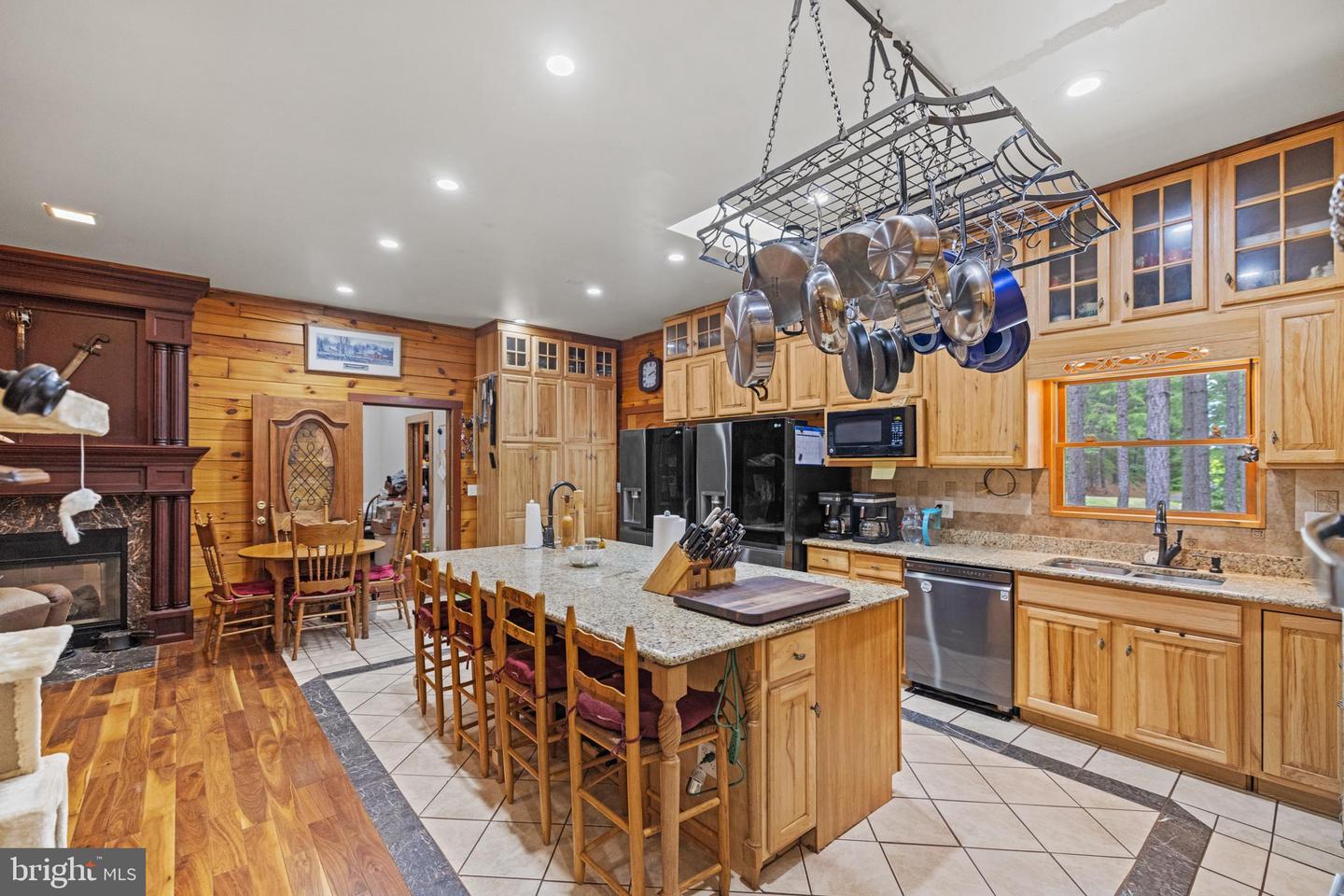 362 DELL PERKINS RD, LOUISA, Virginia 23093, 4 Bedrooms Bedrooms, ,3 BathroomsBathrooms,Residential,For sale,362 DELL PERKINS RD,VALA2007994 MLS # VALA2007994